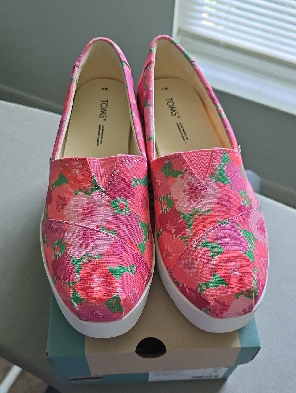 TOMS Pink Floral Slip-On Canvas Moccasins